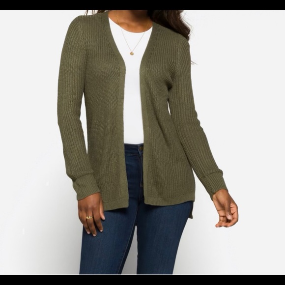 Jamelya Sweaters | Back Detail Cardigan | Color: Green | Size: L | Flybynight1313's Closet